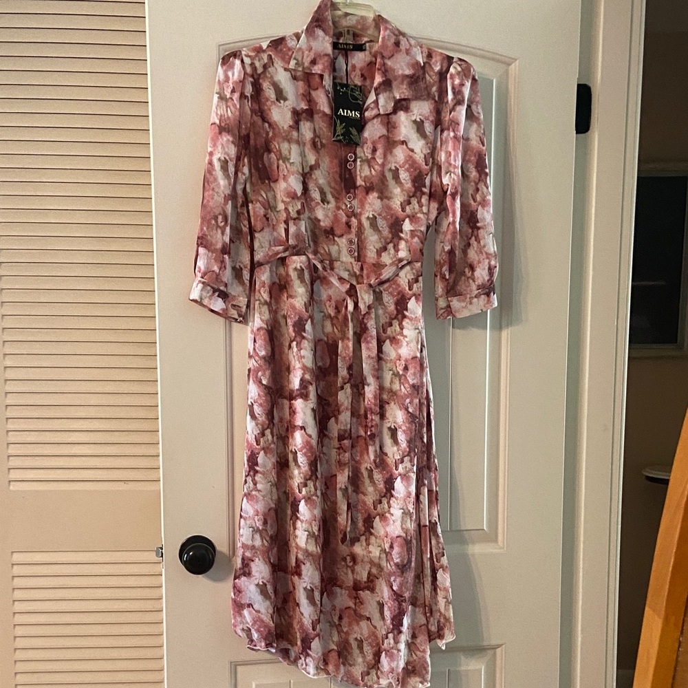 Elegant Pink Floral Midi Dress